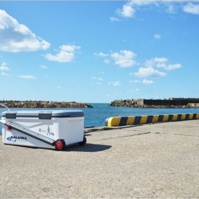 Thùng đá giữ nhiệt đa năng, tay kéo Sanka Galasea 50L, bền đẹp và an toàn cho thời gian sử dụng lâu dài -nội địa Nhật Bản 