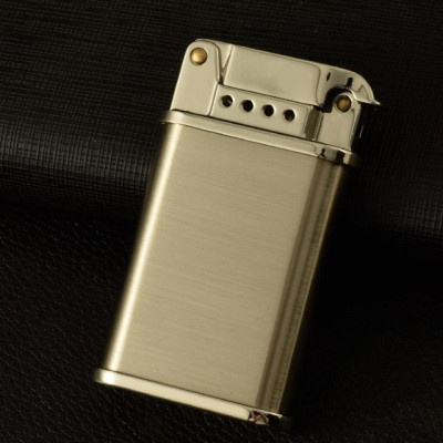 Vỏ Hột Quẹt Bật Lửa Xăng Zorro Z589 Thiết Kế Đẹp Độc Lạ Nhiều Màu