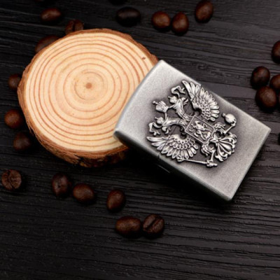 Vỏ Hột Quẹt Bật Lửa Gas Đá 666 Thiết Kế Họa Tiết Đẹp Độc Lạ ( Giao Màu Ngẫu Nhiên )