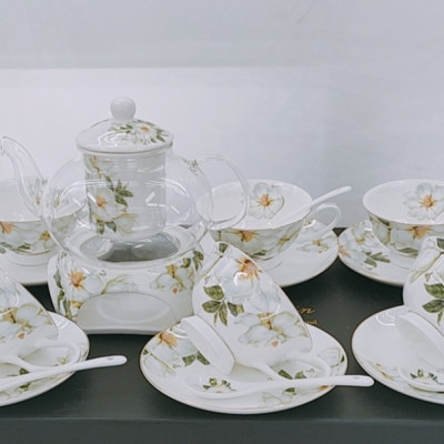 BỘ ẤM THỦY TINH PHA TRÀ HOA KÈM 6 CỐC KHAY VÀ THÌA SỨ XƯƠNG CAO CẤP - VD58