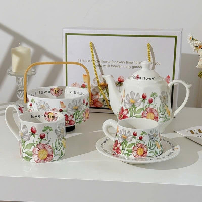 Bộ sứ cao cấp hoa mùa xuân vintgae cực xinh.