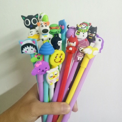 Set  túi 20 cây bút bi thú cho bé ,nhiều màu sắc ,ngộ nghĩnh xinh xắn đáng yêu cho bé lựa chọn 