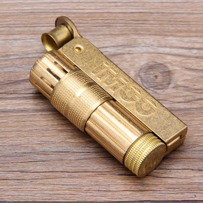 Vỏ Hột Quẹt Bật Lửa Xăng Đá Imco 6700A Bằng Đồng Thiết Kế Nhỏ Gọn Đẹp Độc Lạ - Dùng Xăng Bấc Đá Cao Cấp