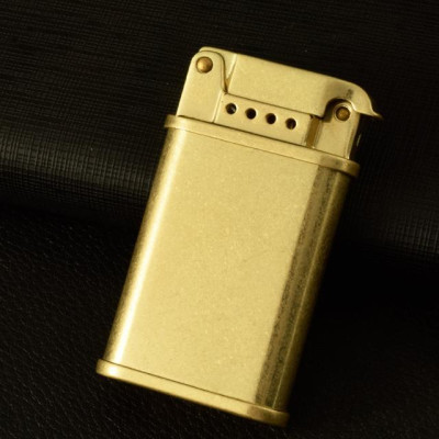 Vỏ Hột Quẹt Bật Lửa Xăng Zorro Z589 Thiết Kế Đẹp Độc Lạ Nhiều Màu