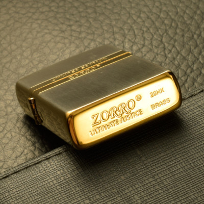 Vỏ Hột Quẹt Bật Lửa Hộp Quẹt Xăng Đá Zorro Z8391 Họa Tiết Xước Mịn - Dùng Xăng Bấc Đá Cao Cấp