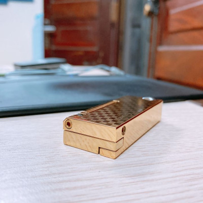 Vỏ Hột Quẹt Bật Lửa Xăng Đá NO:026 Thiết Kế Đẹp Độc Lạ Hoa Văn Caro Sang Trọng Cao Cấp