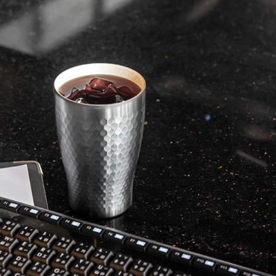 Ly giữ nhiệt inox hoa văn tổ ong 2 lớp phủ sứ Tiamo 360ml