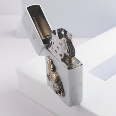 Vỏ Hột Quẹt Bật Lửa Xăng Đá Zorro Z91743 Họa Tiết Con Chuột - Dùng Xăng Bấc Đá Cao Cấp