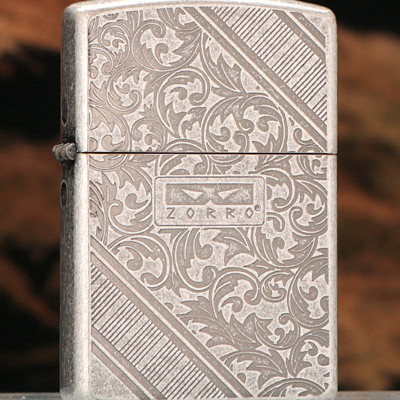 Vỏ Hột Quẹt Bật Lửa Xăng Đá Zorro Z2-1045 Họa Tiết Hoa Văn Cổ Điển - Nhiều Màu (Không Sẵn Xăng)