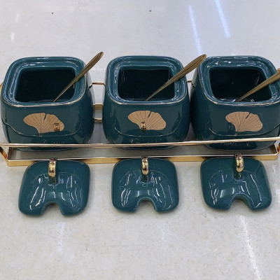 BỘ GIA VỊ SỨ CAO CẤP MÀU XANH CỔ VỊT KHUNG KIM LOẠI MẠ VÀNG