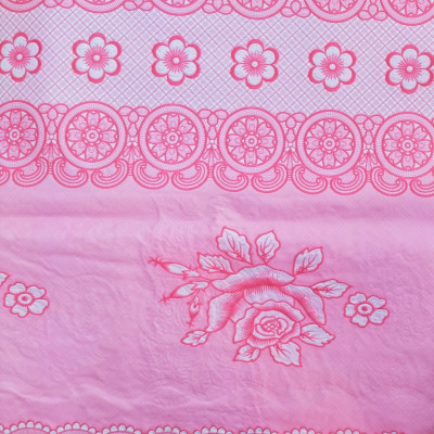 Khăn trải bàn PAULEE - 856B (150cm x 228 cm) hoa văn hồng - không thấm nước
