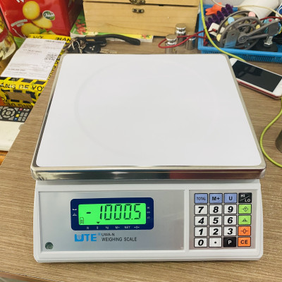 CÂN ĐIỆN TỬ UTE-N 6KG  Model: UWA-N 6kg x 0.2g