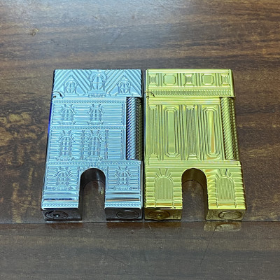 Vỏ Hột Quẹt Bật Lửa Gas Đá DP2107 Họa Tiết Hình Chiếc Cổng Độc Đáo - Màu Vàng/Bạc