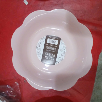 Đĩa nhựa hình cánh hoa Nakaya Flare Plate 1.7L - Hàng Nội Địa Nhật Bản