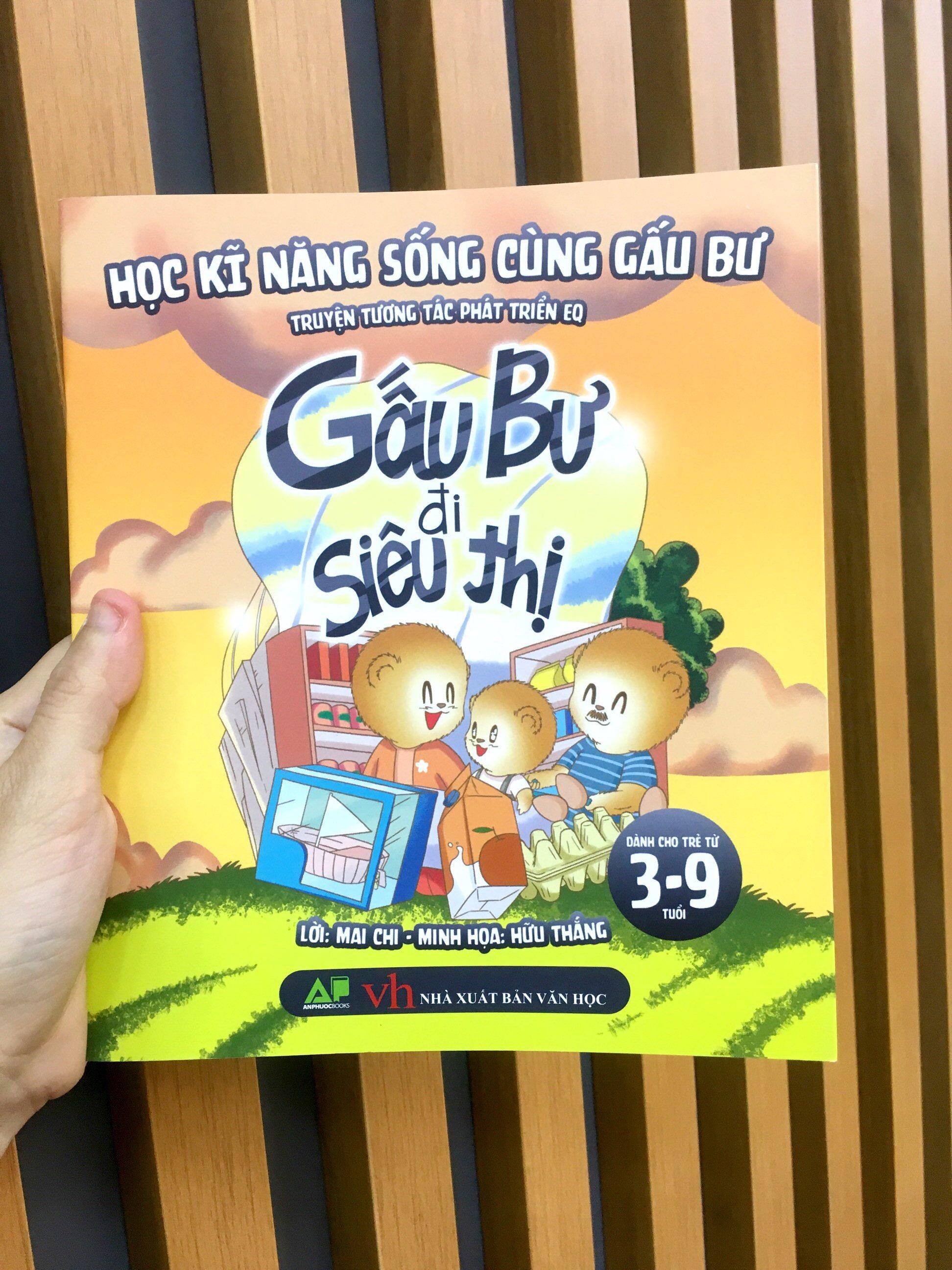 Gấu Bư Đi Siêu Thị - Học Kĩ Năng Sống Cùng Gấu Bự - Truyện Tương Tác Phát Triển EQ (Dành Cho Trẻ Từ 3-9 Tuổi)