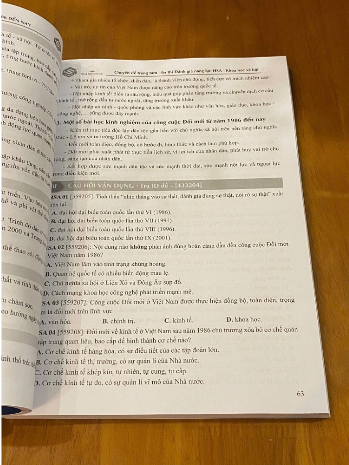 Sách Luyện Đề & Tổng Ôn Thi Khoa Học Xã Hội ( Địa Lý, Lịch Sử)- Đánh Giá Năng Lực & THPT Quốc Gia | HSA BOOKs