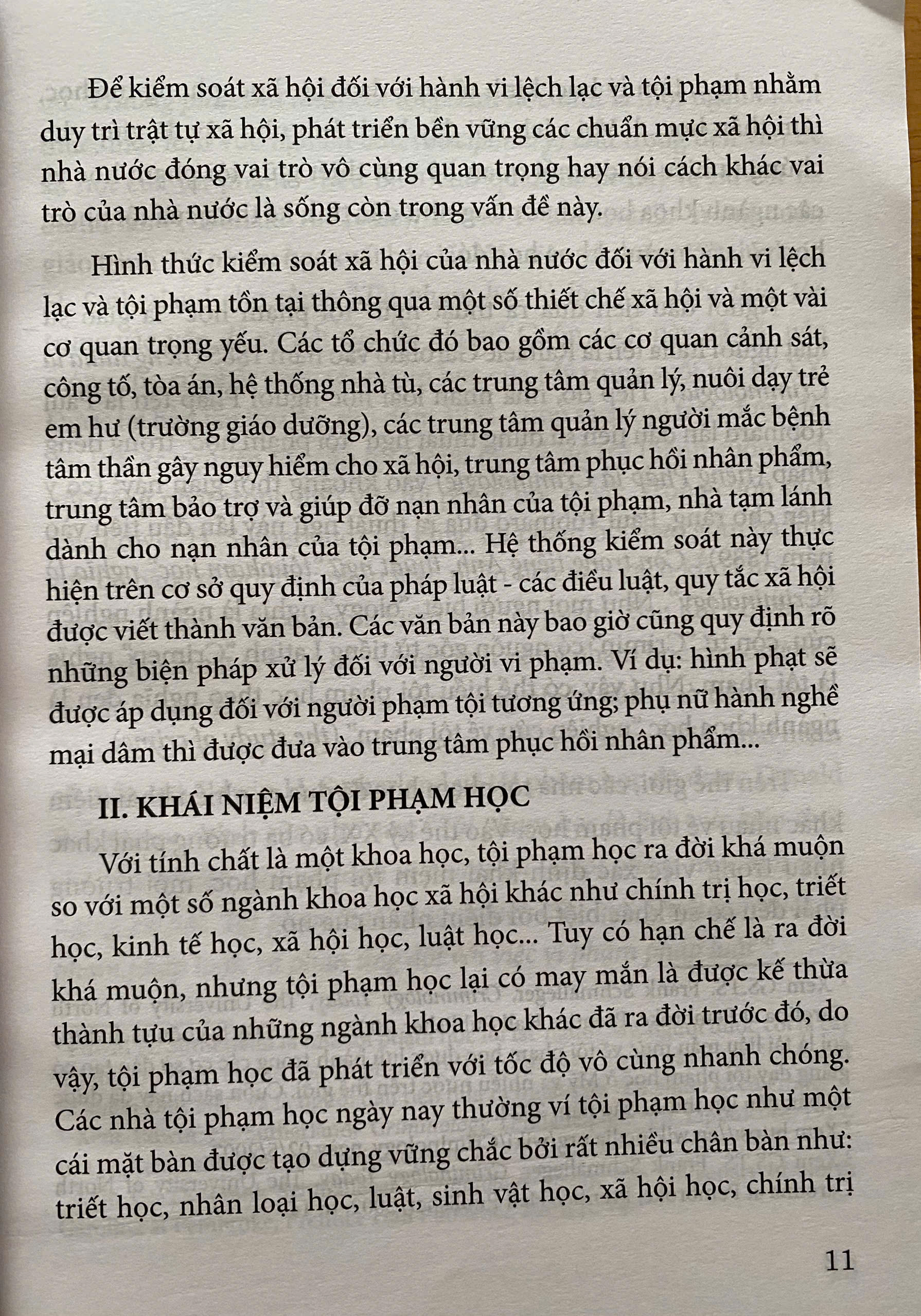 Tội Phạm Học Đương Đại