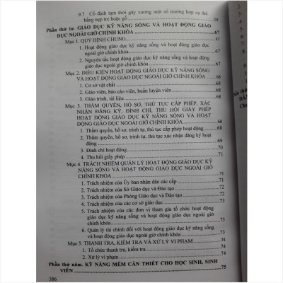 Sách Y Tế Học Đường - Kỹ Năng Phòng, Chống Tai Nạn Thương Tích, Đuối Nước, Xâm Hại Tình Dục, Ma Tuý Học Đường - V2126T