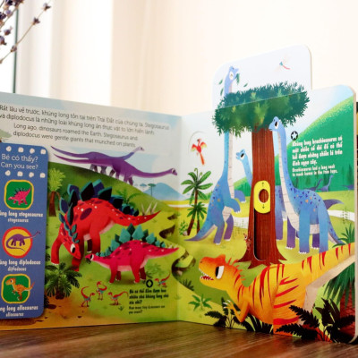 Sách Tương Tác - Sách Chuyển Động - First Explorers - Dinosaurs - Các Loài Khủng Long