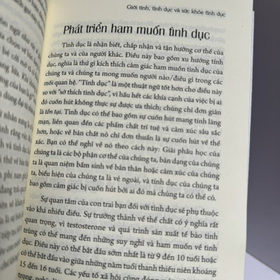 GIÁO DỤC GIỚI TÍNH CHO CON TRAI - Scott Todnem - Hải Phong dịch – Minh Long Book – NXB Phụ nữ