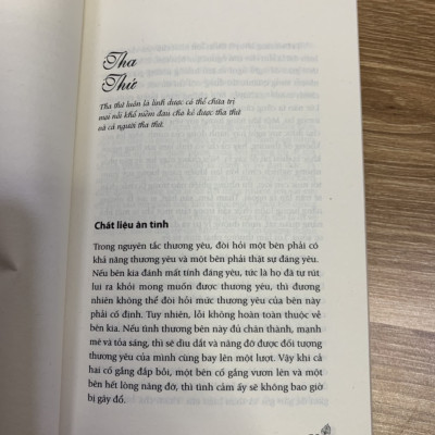 Sách - Hiểu Về Trái Tim