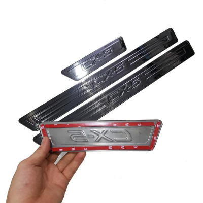 Bộ sản phẩm ỐP BẬC CỐP VÀ BẬC CỬA vân Titan xe Mazda CX5, CX-5 2018