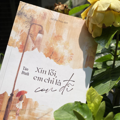 Sách - Xin lỗi em chỉ là CD - Tào Đình (tái bản 2024) - Bách việt