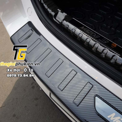 COMBO Nẹp bước chân và ốp chống trầy cốp Mazda 3 2020 vân Carbon
