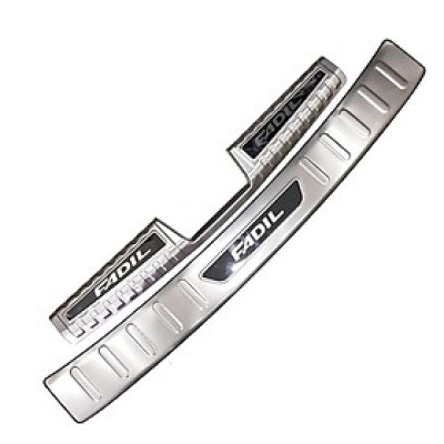 Bộ ốp chống trầy cốp Vinfast Fadil – Mẫu INOX