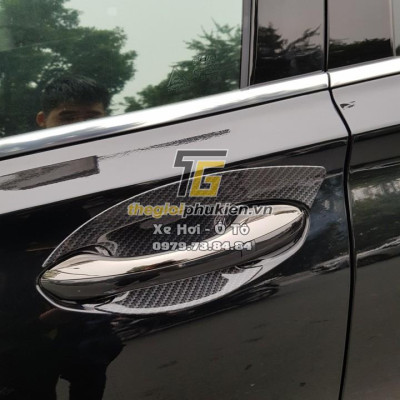 Bộ ốp tay nắm cửa, hõm cửa xe Hyundai Santafe 2019-2020 vân Carbon