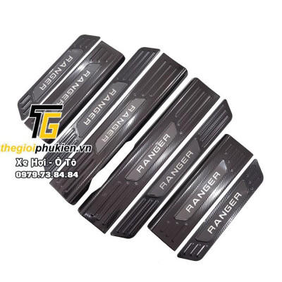 Bộ Ốp bậc cửa, Nẹp bước chân dành cho Ford Ranger vân Carbon