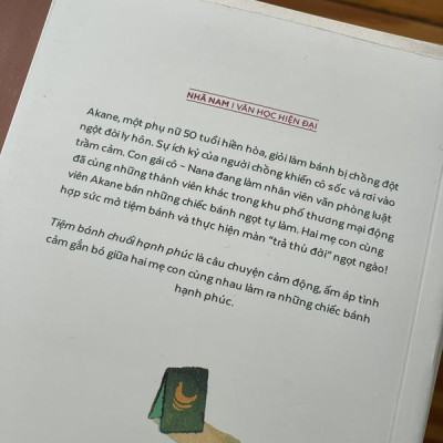 Sách - Tiệm bánh chuối hạnh phúc (Nhã Nam HCM)