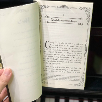 LINH TÍNH VÀ LÝ TRÍ - Các Tiểu Luận Phê Bình - Edgar Allan Poe - (bìa mềm)