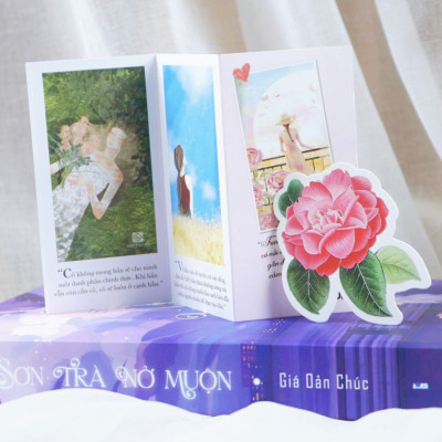 Sơn Trà Nở Muộn (Phiên bản tặng kèm 02 bookmark và 01 postcard)