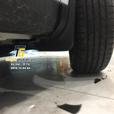 Bộ 4 chắn bùn theo xe Toyota Corolla Cross