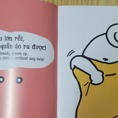 Sách Ehon Miu Miu Tự Lập Phần 1 Song Ngữ - Đi Tắm