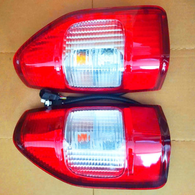 Bộ Đèn Hậu ISUZU DMAX 2.5 DMAX 3.0 P21/5W (2003-2012) [OE: 897234750]