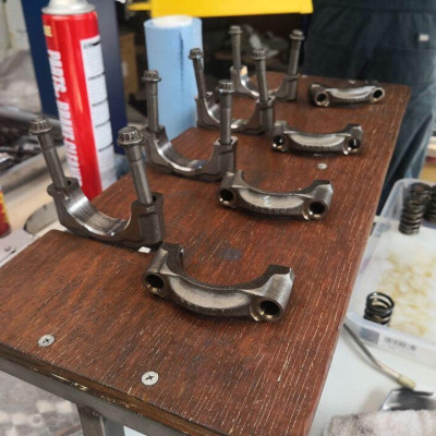 Dung dịch tẩy rửa dầu mỡ phụ tùng 840 Pro Use IChinen Nhật Bản 840ml