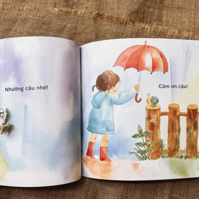 Đi dạo dưới mưa