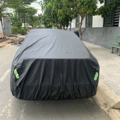 Bạt phủ ô tô Mitsubishi xforce thương hiệu Macsim sử dụng trong nhà và ngoài trời chất liệu Polyester - màu đen