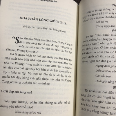 Tùy Bút Phê Bình 15 Gương Mặt Thơ - Hoàng Liên Sơn (PHÊ BÌNH VĂN HỌC)