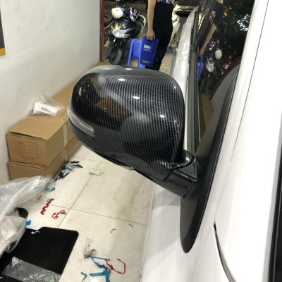 Bộ ốp gương chiếu hậu Mitsubishi Outlander vân Carbon cap cấp