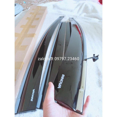 Vè che mưa iNNOVA 2019-2022 chỉ inox cao cấp, đổi lại và hoàn tiền trong 30 ngày nếu không hài lòng