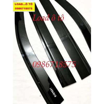 Vè Che Mưa Đen Xe Ford Everest 2023-24 Mẫu Mới Màu Đen Cao Cấp Chữ Everest