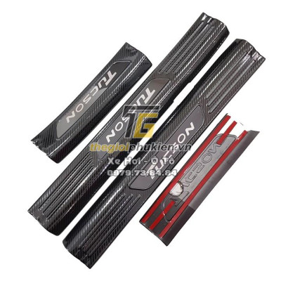 Bộ Ốp bậc cửa, Nẹp bước chân Hyundai Tucson 2016-2020 vân Carbon