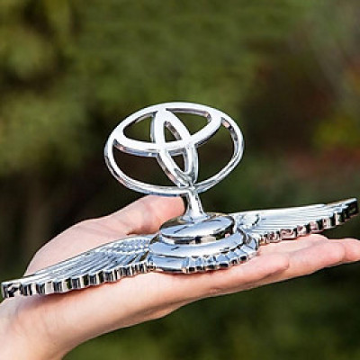 Logo Cánh Chim Thiên Thần Gắn Mui ( Nắp Capo) Xe Ô Tô Toyota