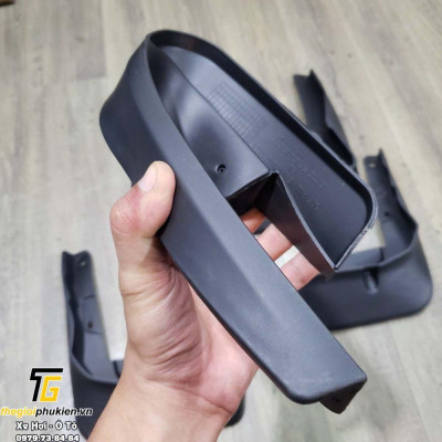 Bộ 4 chắn bùn theo xe Toyota Veloz