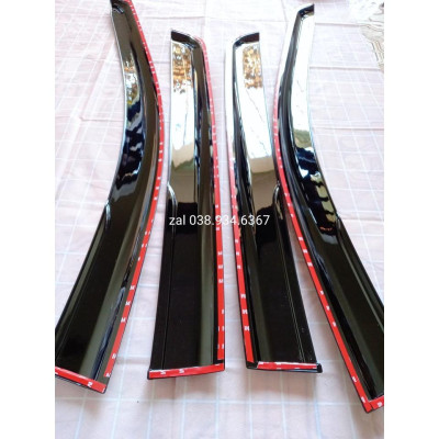 Vè che mưa Rush 2018-2022 chỉ mạ inox sáng bóng chất liệu dày và bền, có vi deo rivew sản phẩm