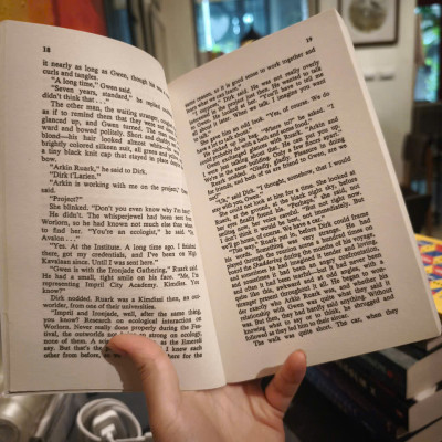 Sách - SF Masterworks Dying of the Light by George R R Martin - Sci_Fi - Fantasy/ Khoa học viễn tưởng/ English Book