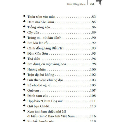 Sách - Góc sân và khoảng trời